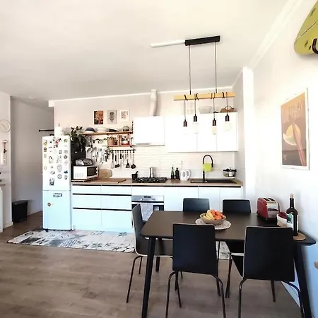Apartment Oasis By Wave